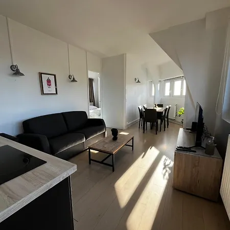 Cocon - Comfort And Serenity - Close To Tram